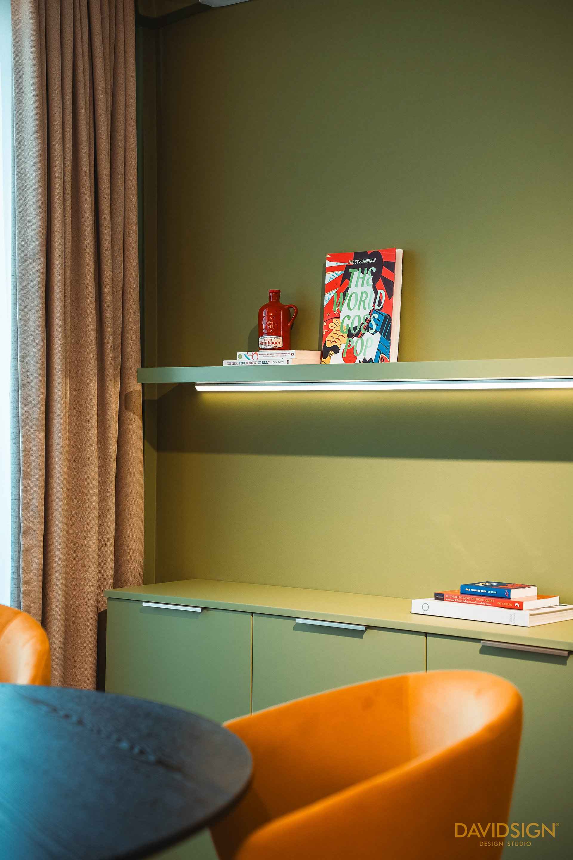 Design interior Incursiune: 70's Express - O aventura senzoriala Oradea România Davidsign - 2